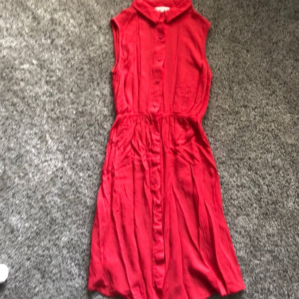 Sleeveless dress